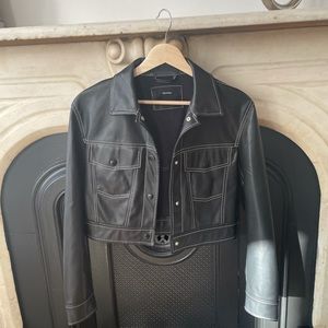 Crop Contrast Stitching PU Leather Jacket Bershka
